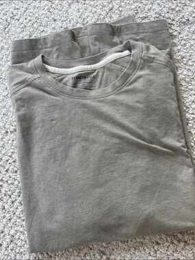 Kenneth Cole Short Sleeve Crew Neck T-Shirt in Olive